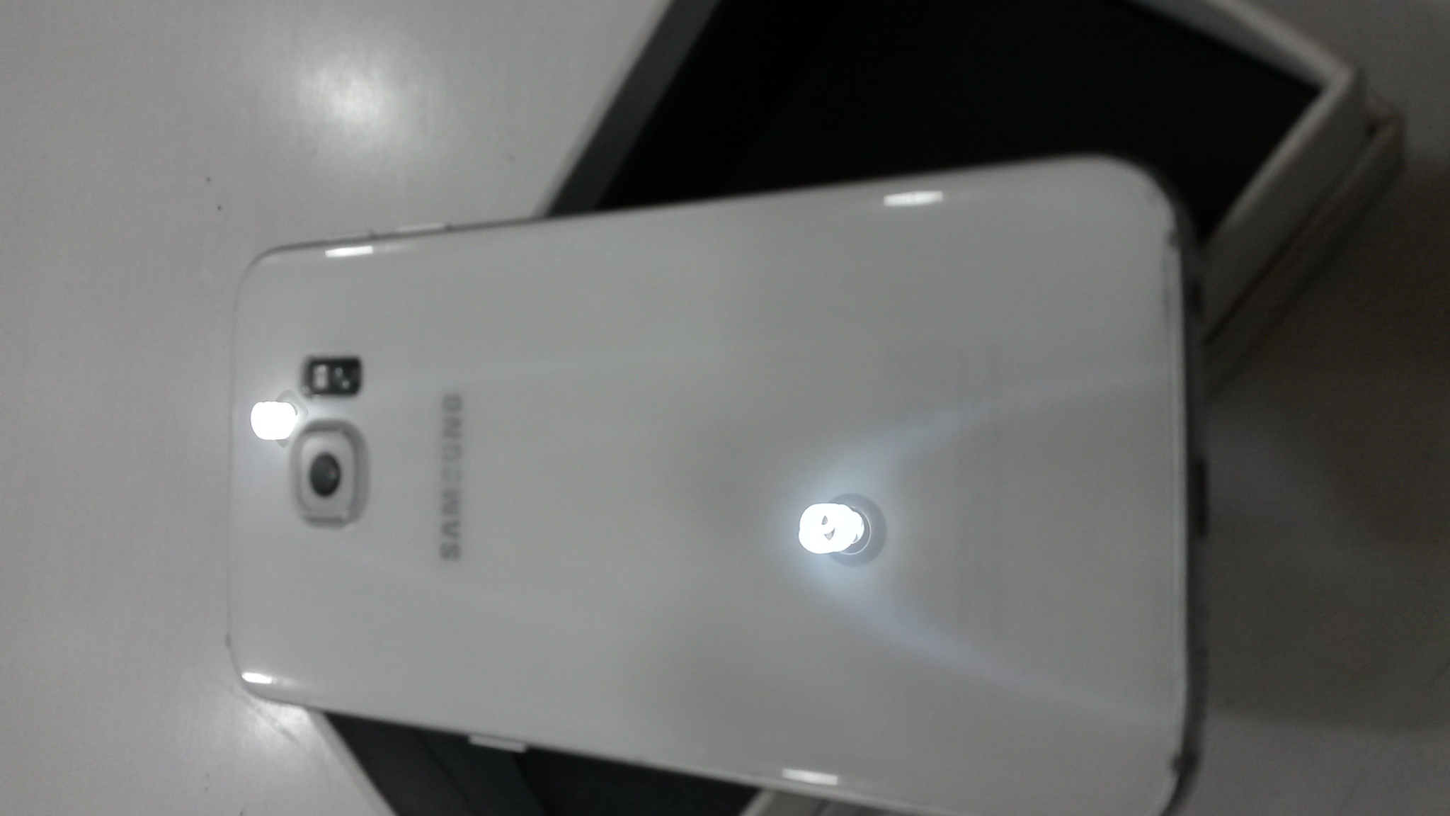 ����� s6 edge