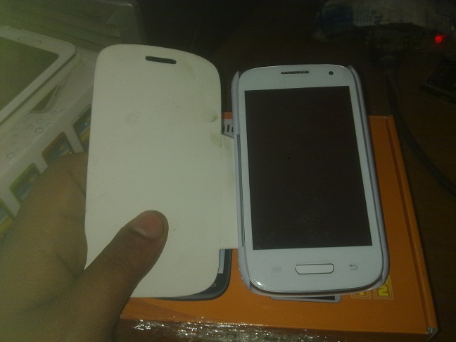 G-mobile J10