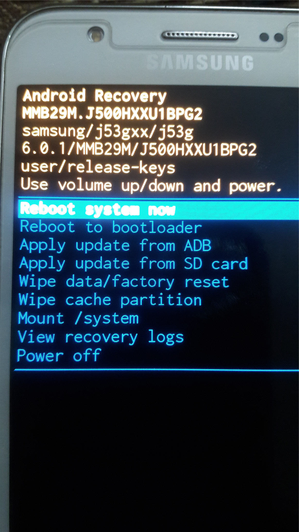 ������� SM-J500H ���� ������� �� ���� �������