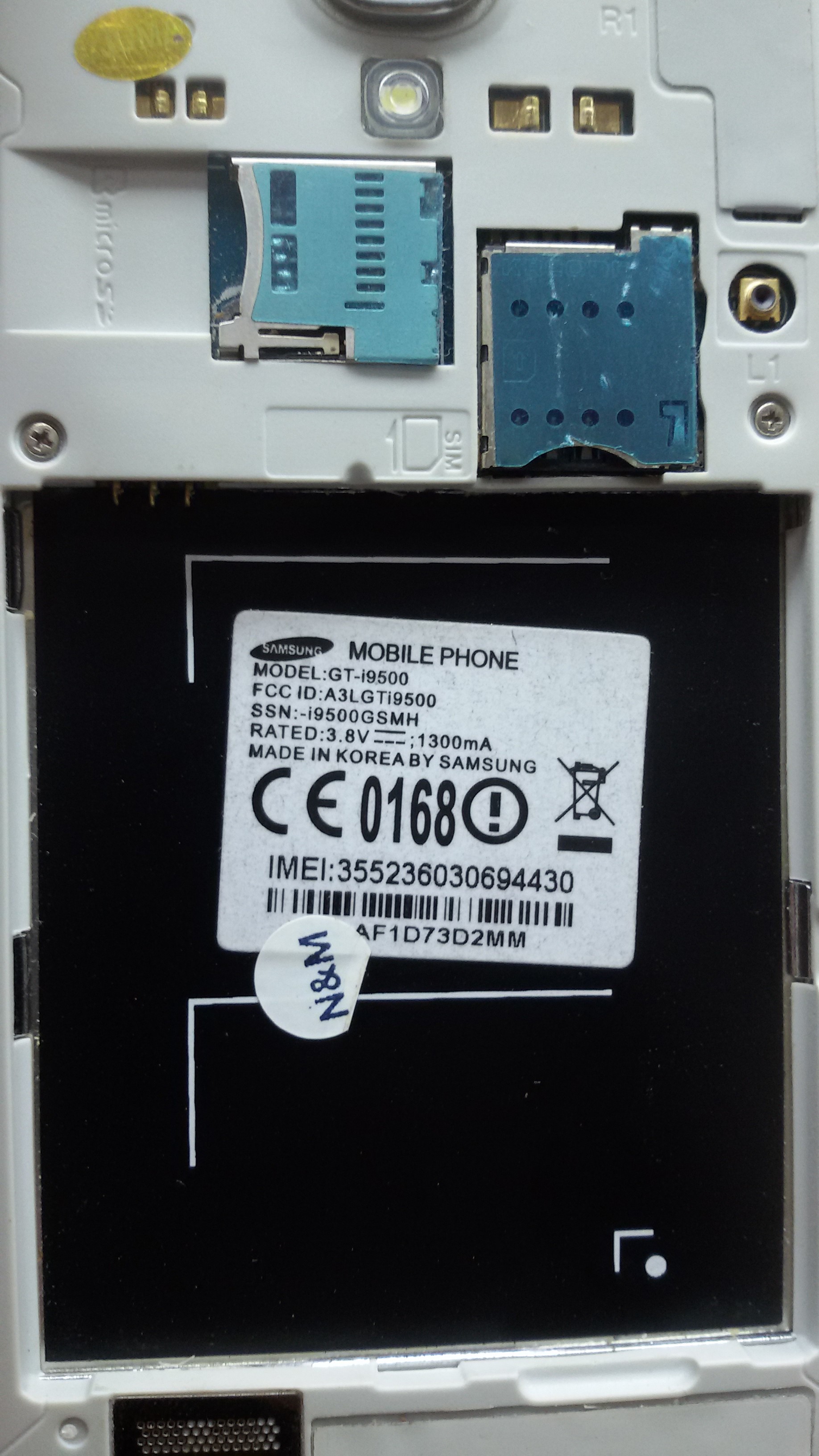 ����� GT-I9500 CPU TYPEMT6572 Flash Type NAND_MT29C4G48MAZAPAKD