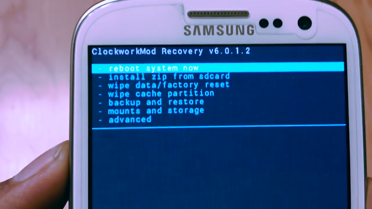 شرح كل شىء عن جهاز sm-c5000 من فتح بوتلودر وتركيب تطبيقات جوجل وعمل روت ومعلومات لاغنى عنها شرح كل شىء عن جهاز sm-c5000 من فتح بوتلودر وتركيب تطبيقات جوجل وعمل روت ومعلومات لاغنى عنها