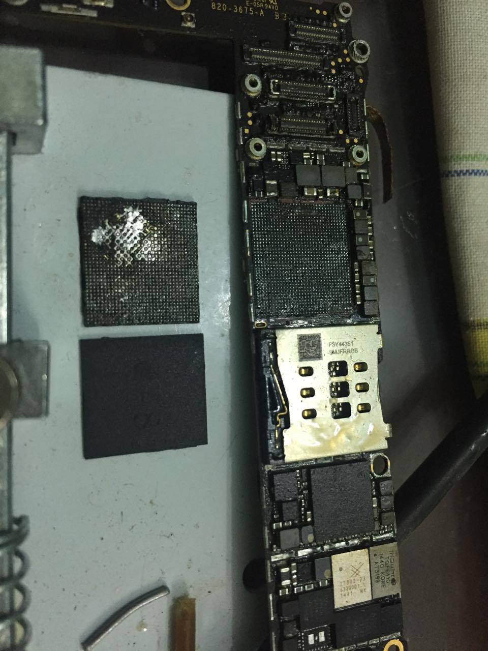 IPhone +6 قاطع بور IPhone +6 قاطع بور